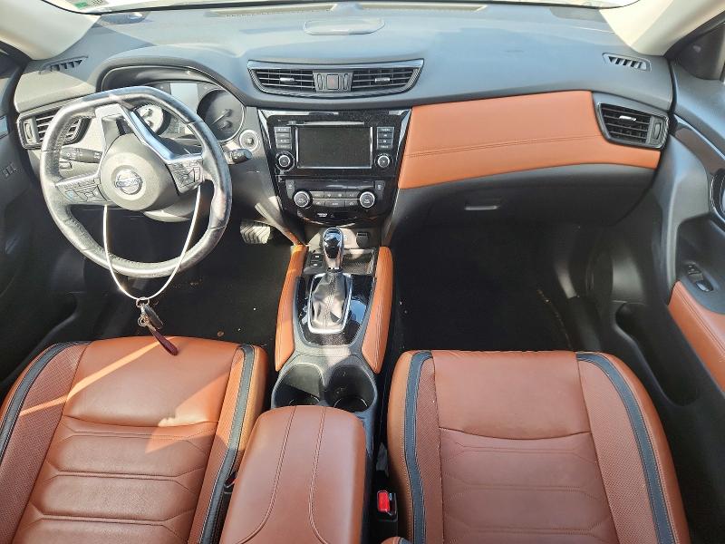 55684156 :رقم المزاد ، JN8AT2MT3JW486947 vin ، 2018 Nissan Rogue مزاد بيع