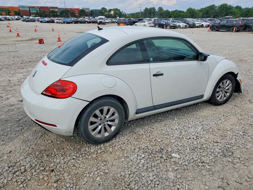 Продаж на аукціоні авто 2015 Volkswagen Beetle, vin: 3VWF17AT8FM624334, номер лоту: 58302376