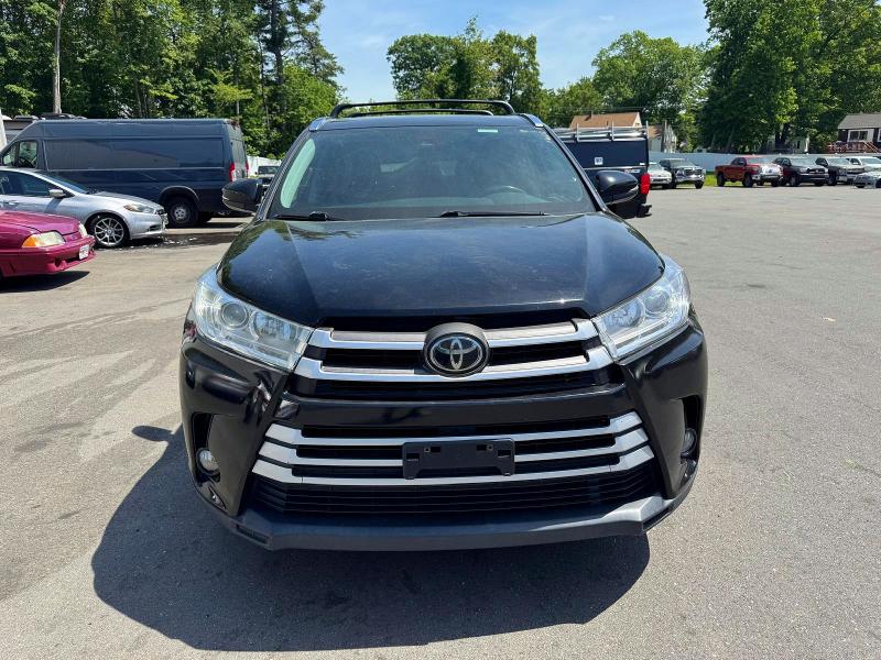 2019 Toyota Highlander მანქანა იყიდება აუქციონზე, vin: 5TDJZRFH6KS934563, აუქციონის ნომერი: 56613476