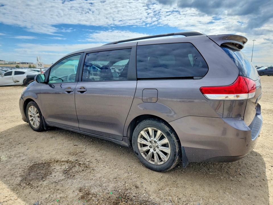 Продажа на аукционе авто 2011 Toyota Sienna, vin: 5TDYK3DC0BS053591, номер лота: 58246756