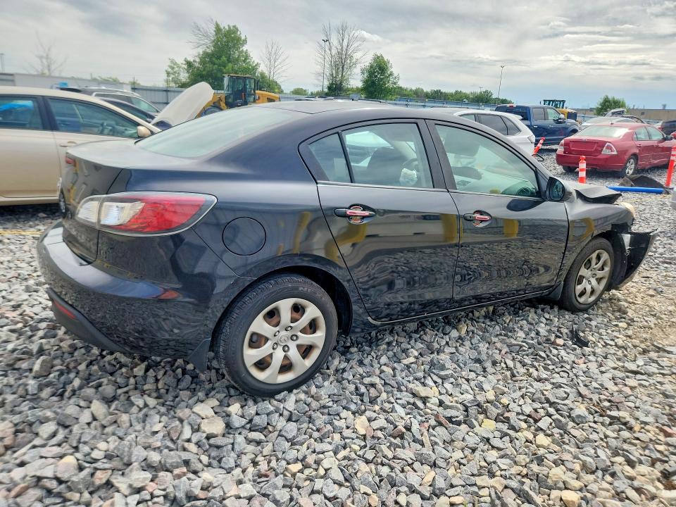 58074136 :رقم المزاد ، JM1BL1UF5B1453581 vin ، 2011 Mazda 3 مزاد بيع