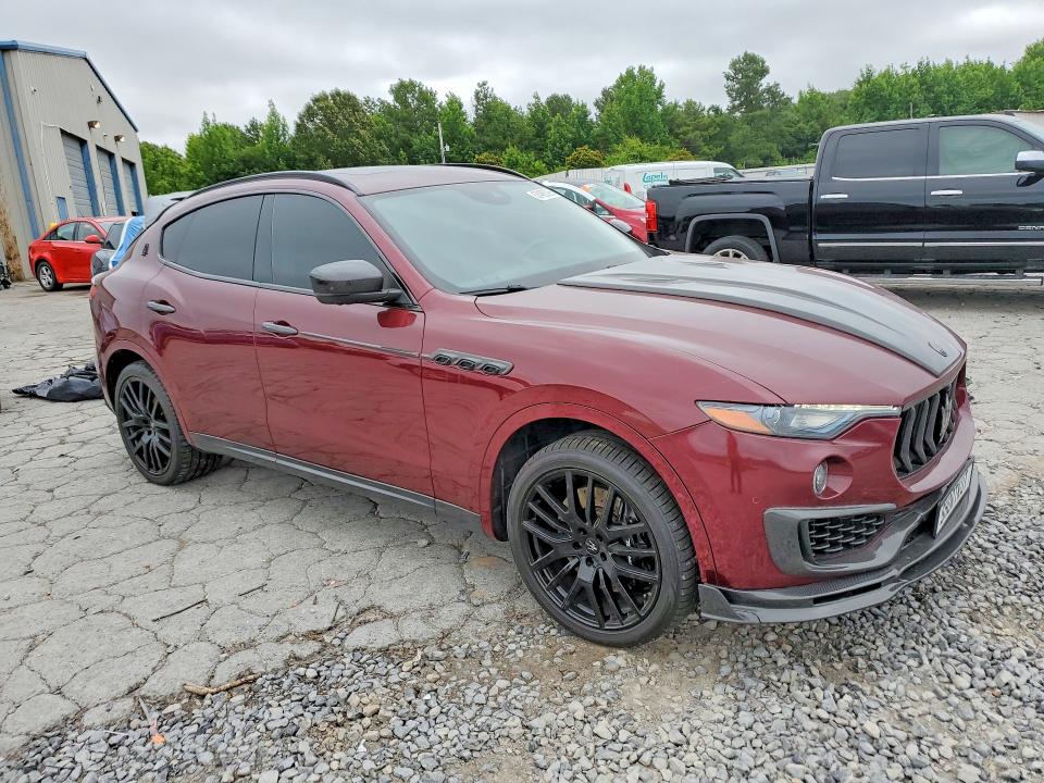 2017 Maserati Levante მანქანა იყიდება აუქციონზე, vin: ZN661YUS2HX253596, აუქციონის ნომერი: 57485396