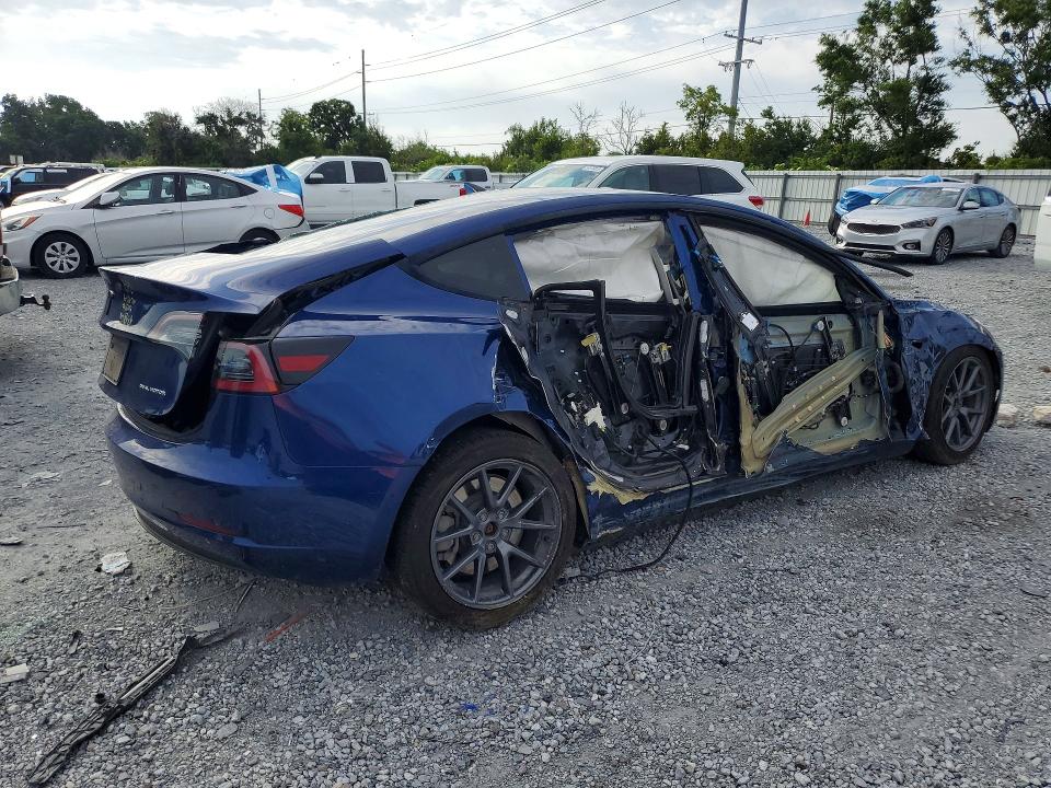 58034766 :رقم المزاد ، 5YJ3E1EB5NF115409 vin ، 2022 Tesla Model 3 مزاد بيع
