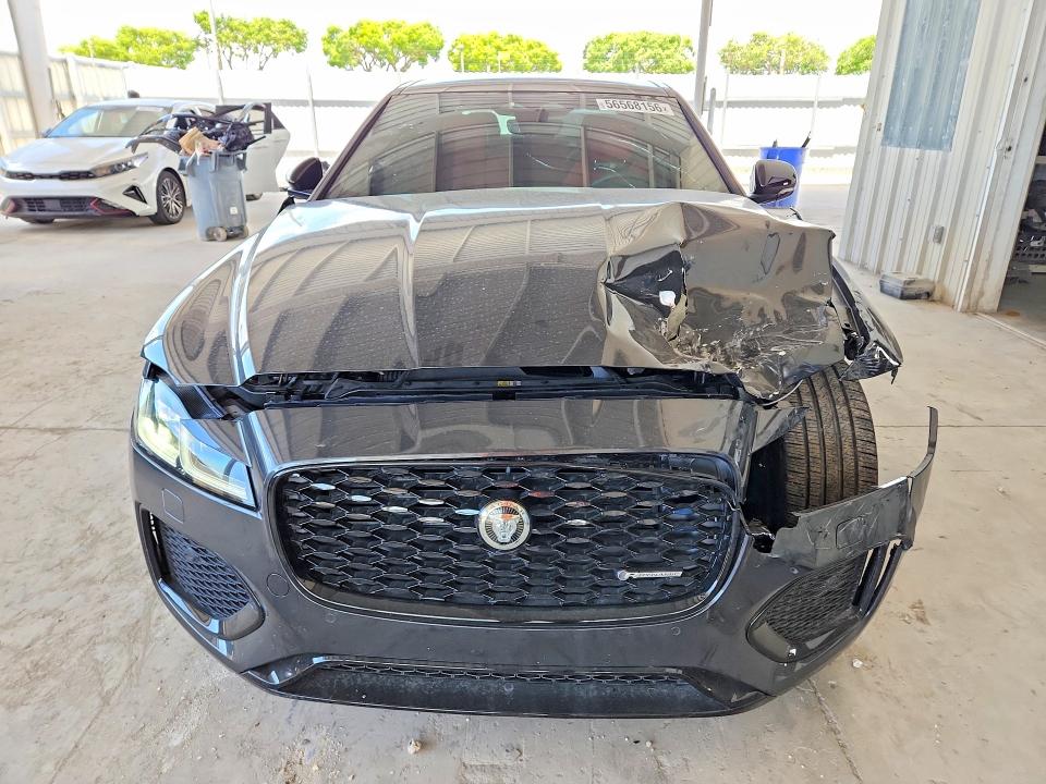 56568156 :رقم المزاد ، SAJB64FX7RCY96605 vin ، 2024 Jaguar Xf مزاد بيع