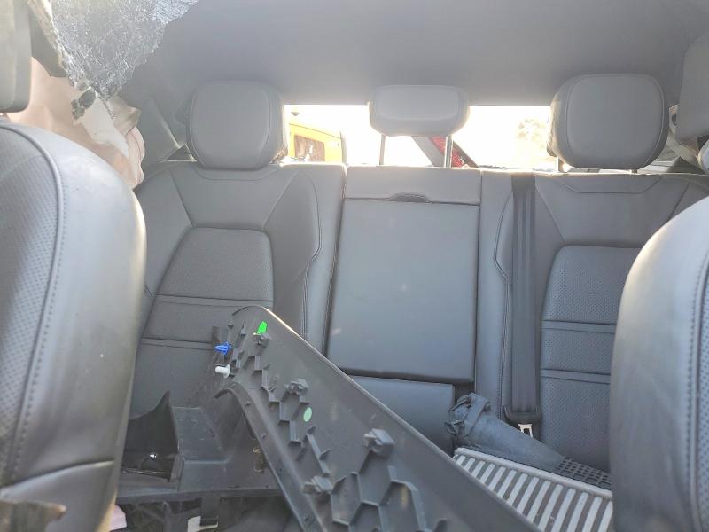 55904386 :رقم المزاد ، WP1BB2AY7LDA57777 vin ، 2020 Porsche Cayenne مزاد بيع