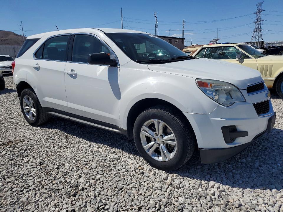 55942596 :رقم المزاد ، 1GNFLEEK3FZ120458 vin ، 2015 Chevrolet Equinox مزاد بيع