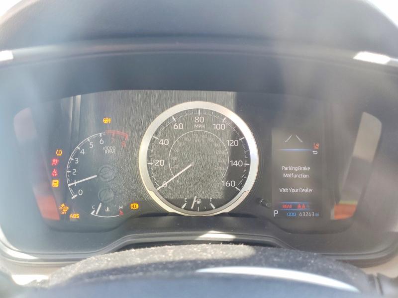 55667726 :رقم المزاد ، 5YFEPMAE7MP152016 vin ، 2021 Toyota Corolla مزاد بيع