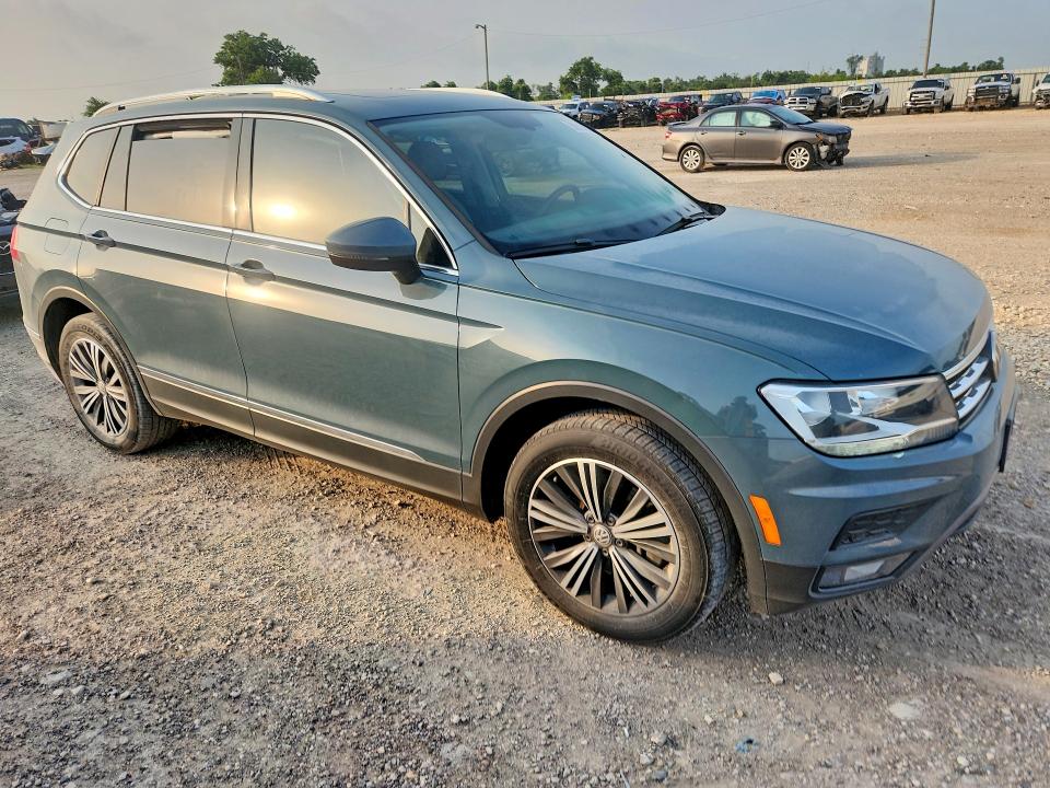 58513066 :رقم المزاد ، 3VV3B7AX0KM159050 vin ، 2019 Volkswagen Tiguan مزاد بيع