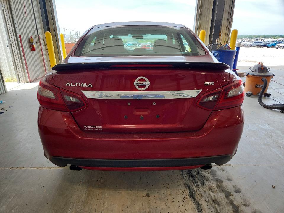Продажа на аукционе авто 2017 Nissan Altima, vin: 1N4AL3AP3HC231824, номер лота: 57186226