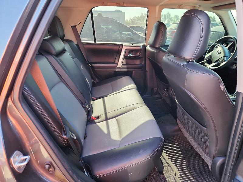 57341806 :رقم المزاد ، JTEZU5JR3K5212334 vin ، 2019 Toyota 4runner مزاد بيع