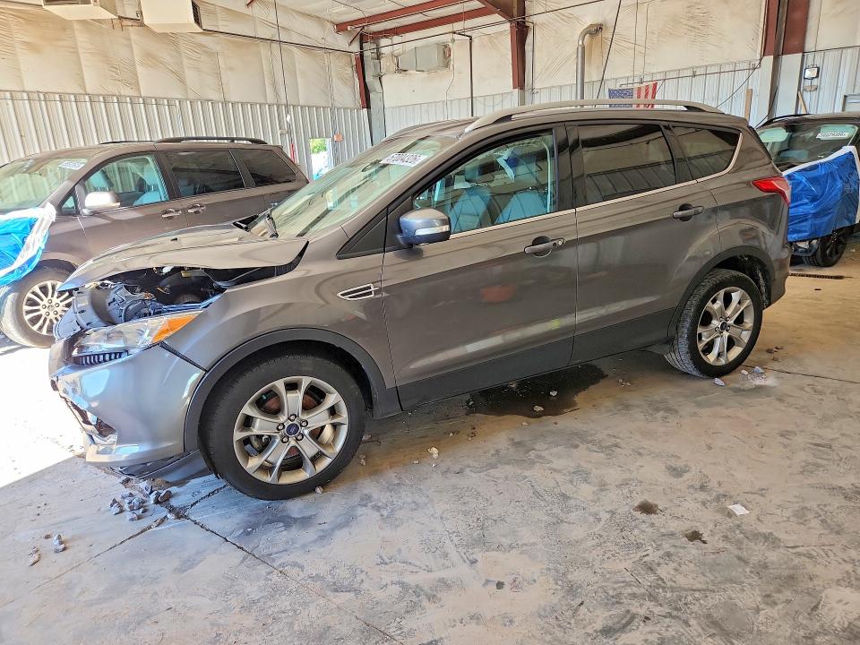 57004326 :رقم المزاد ، 1FMCU9JX2EUC22262 vin ، 2014 Ford Escape مزاد بيع