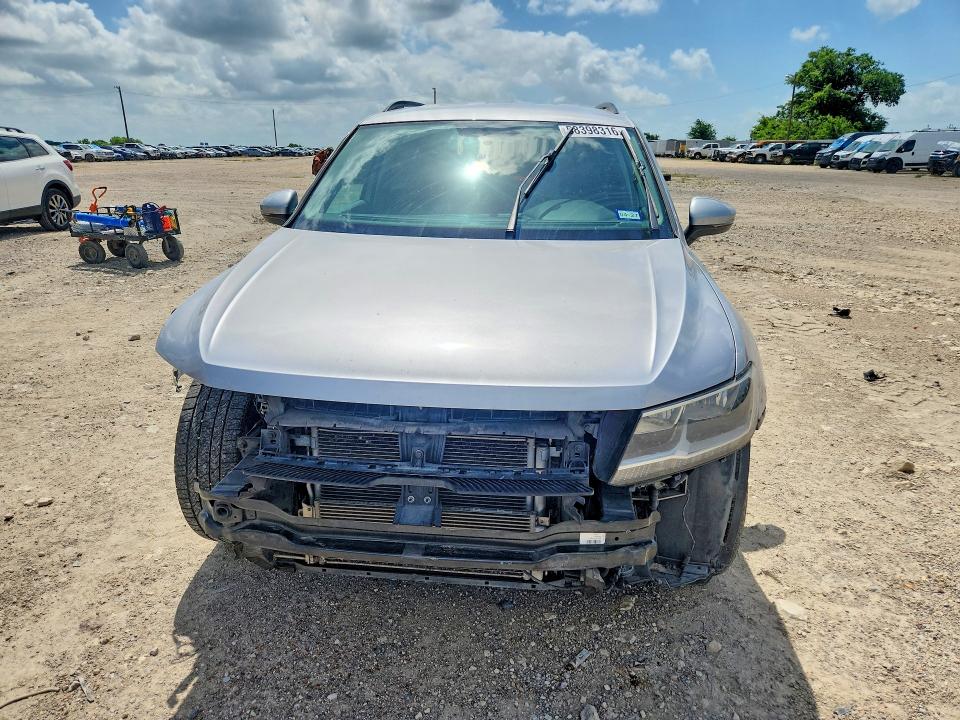 58398316 :رقم المزاد ، 3VV1B7AX2KM088084 vin ، 2019 Volkswagen Tiguan مزاد بيع