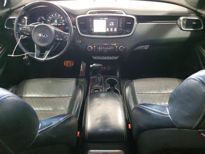 2017 Kia Sorento მანქანა იყიდება აუქციონზე, vin: 5XYPKDA54HG228728, აუქციონის ნომერი: 57132276