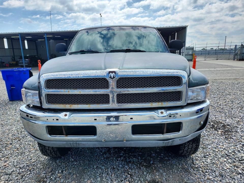 48837366 :رقم المزاد ، 3B7HF12Y61G199949 vin ، 2001 Dodge Ram 1500 مزاد بيع