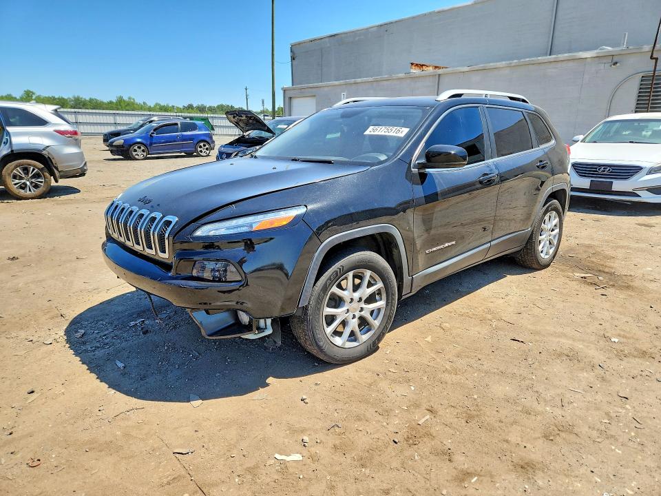 56175516 :رقم المزاد ، 1C4PJLCB5HW540382 vin ، 2017 Jeep Cherokee مزاد بيع