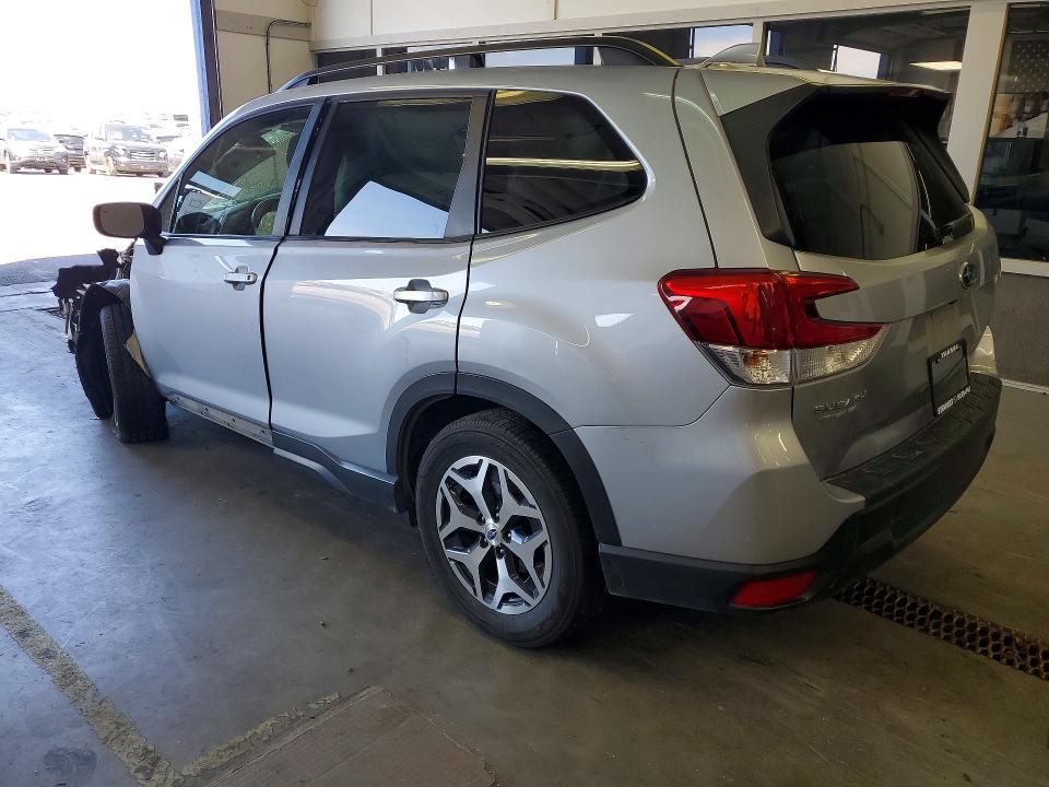 56634366 :رقم المزاد ، JF2SKAJC1MH556442 vin ، 2021 Subaru Forester مزاد بيع