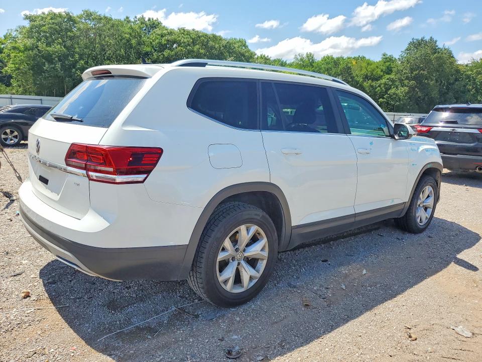58073866 :رقم المزاد ، 1V2DR2CA3JC555501 vin ، 2018 Volkswagen Atlas مزاد بيع