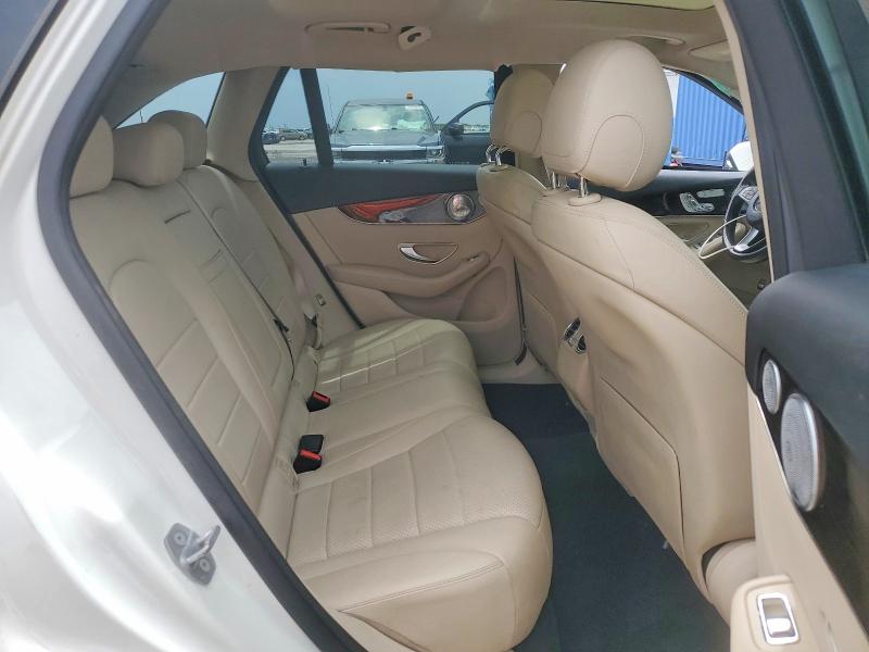 55389456 :رقم المزاد ، WDC0G4KB8HV013458 vin ، 2017 Mercedes-benz Glc مزاد بيع