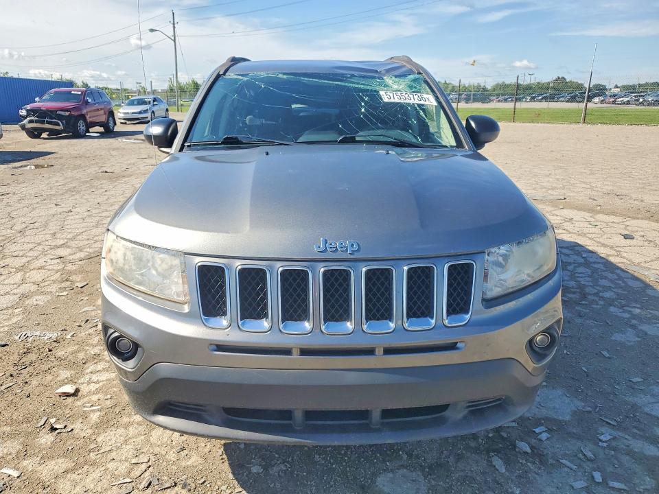 57553736 :رقم المزاد ، 1C4NJCBA0CD523283 vin ، 2012 Jeep Compass مزاد بيع