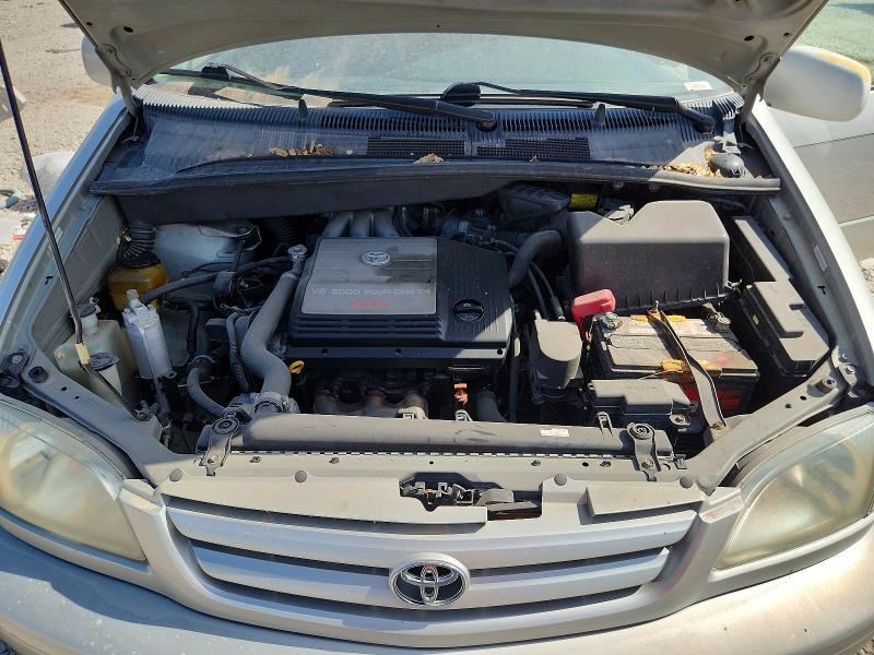 58317826 :رقم المزاد ، 4T3ZF13C53U533043 vin ، 2003 Toyota Sienna مزاد بيع