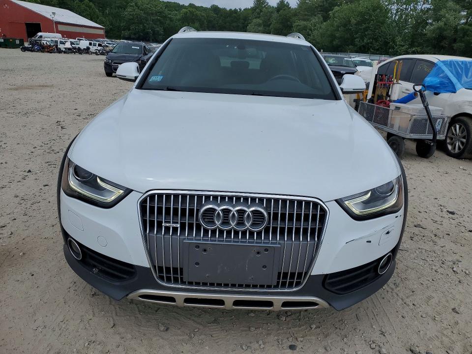 2015 Audi A4 Allroad მანქანა იყიდება აუქციონზე, vin: WA1VFAFL6FA133855, აუქციონის ნომერი: 56137786
