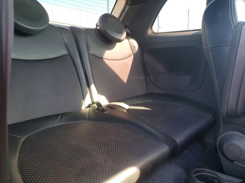 57730036 :رقم المزاد ، 3C3CFFGE2GT165257 vin ، 2016 Fiat 500 مزاد بيع