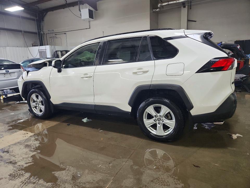 Продажа на аукционе авто 2019 Toyota Rav4, vin: JTMP1RFV3KD517291, номер лота: 55742166
