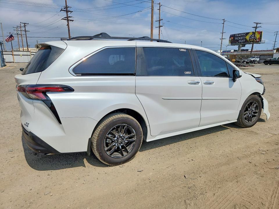 2023 Toyota Sienna მანქანა იყიდება აუქციონზე, vin: 5TDJRKEC5PS153201, აუქციონის ნომერი: 58470246