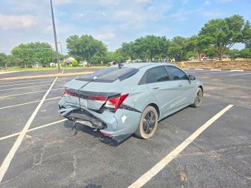 2022 Hyundai Elantra მანქანა იყიდება აუქციონზე, vin: KMHLM4AG8NU339816, აუქციონის ნომერი: 58148186