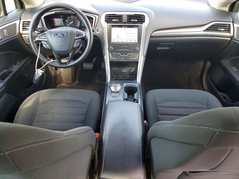 57158936 :رقم المزاد ، 3FA6P0LU6KR157397 vin ، 2019 Ford Fusion مزاد بيع
