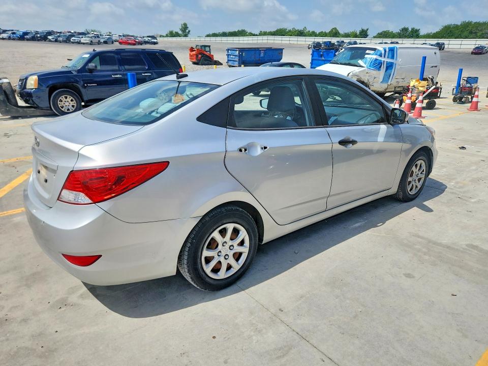Продаж на аукціоні авто 2012 Hyundai Accent, vin: KMHCT4AE5CU082631, номер лоту: 57574476