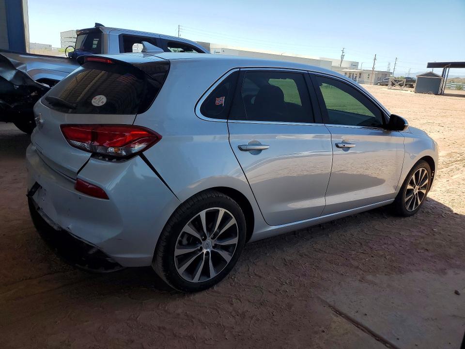 Продажа на аукционе авто 2018 Hyundai Elantra Gt, vin: KMHH35LE2JU024112, номер лота: 55806606