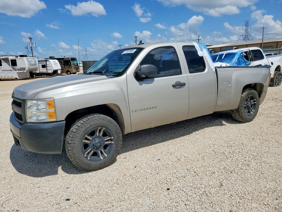 Auction sale of the 2008 Chevrolet Silverado, vin: 1GCEC19XX8Z313468, lot number: 57032986