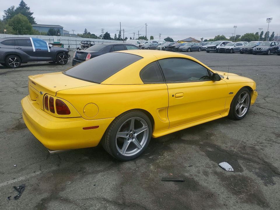 Продажа на аукционе авто 1998 Ford Mustang, vin: 1FAFP42X4WF201029, номер лота: 58606576