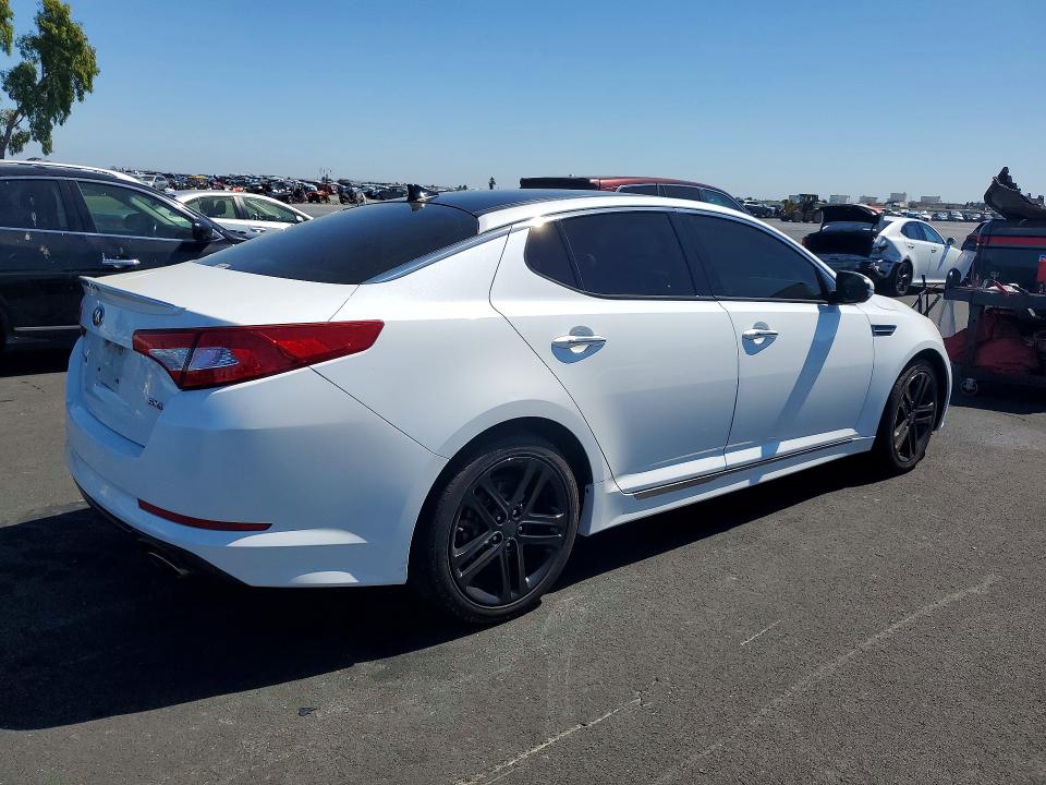 58404846 :رقم المزاد ، 5XXGR4A61DG234103 vin ، 2013 Kia Optima مزاد بيع