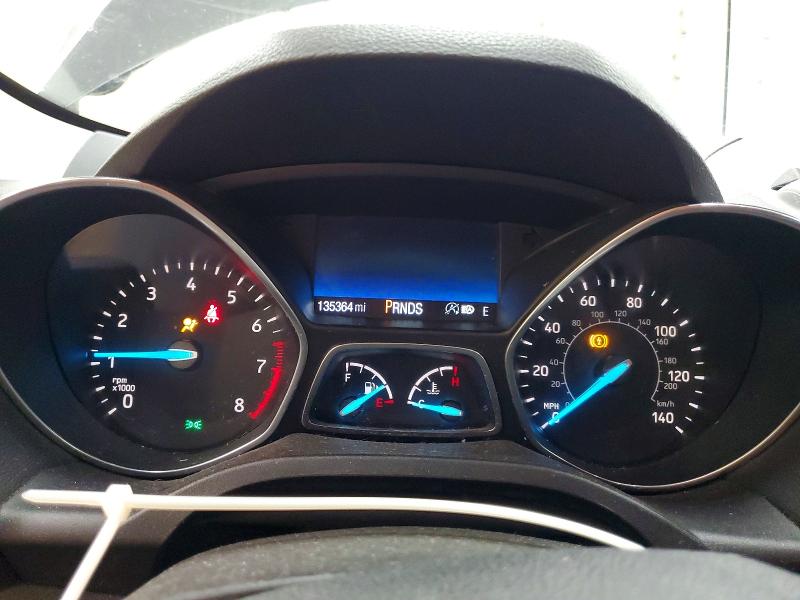 57199966 :رقم المزاد ، 1FMCU9GD5KUB82123 vin ، 2019 Ford Escape مزاد بيع