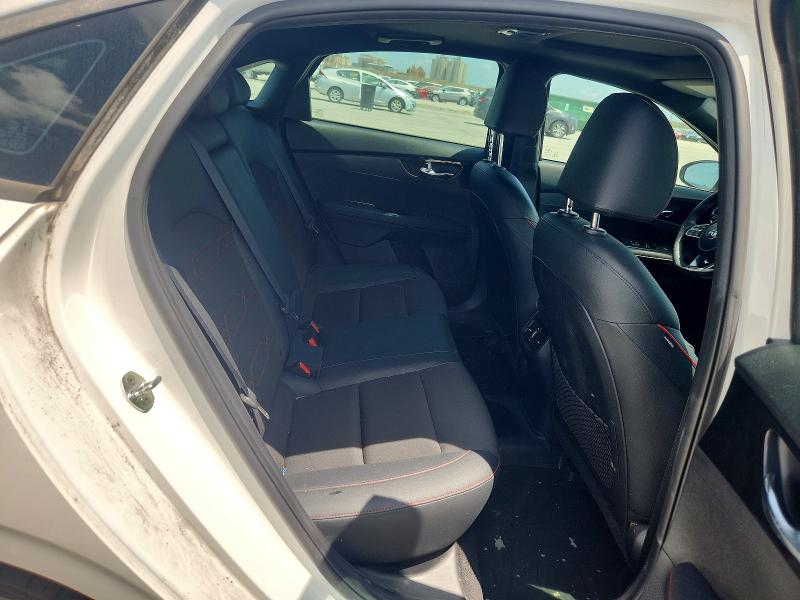58624996 :رقم المزاد ، 3KPF44ACXME318476 vin ، 2021 Kia Forte مزاد بيع