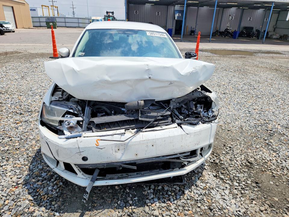 2014 Volkswagen Jetta მანქანა იყიდება აუქციონზე, vin: 3VWD07AJ9EM237556, აუქციონის ნომერი: 58517346