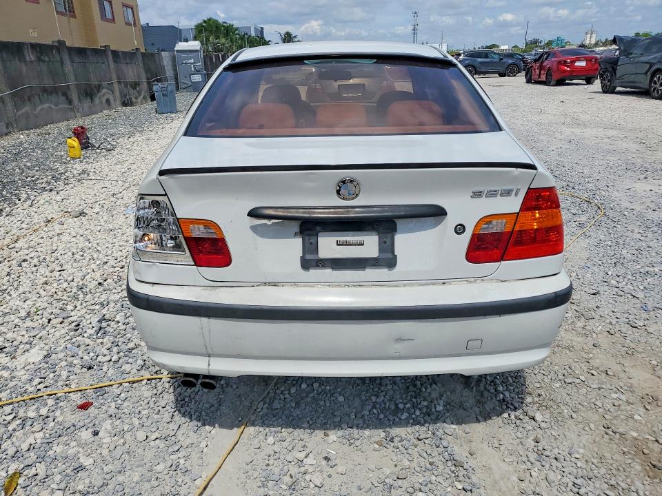 Продажа на аукционе авто 2004 Bmw 325, vin: WBAET37494NJ95304, номер лота: 57071636