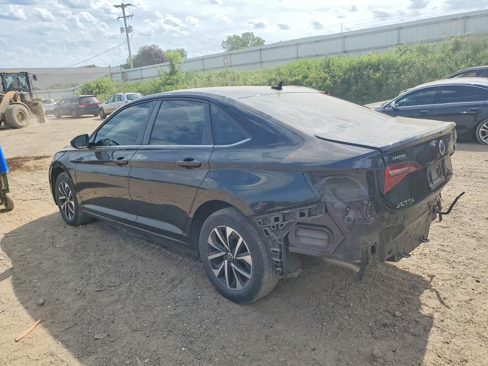 59198906 :رقم المزاد ، 3VWCM7BU6NM015887 vin ، 2022 Volkswagen Jetta مزاد بيع