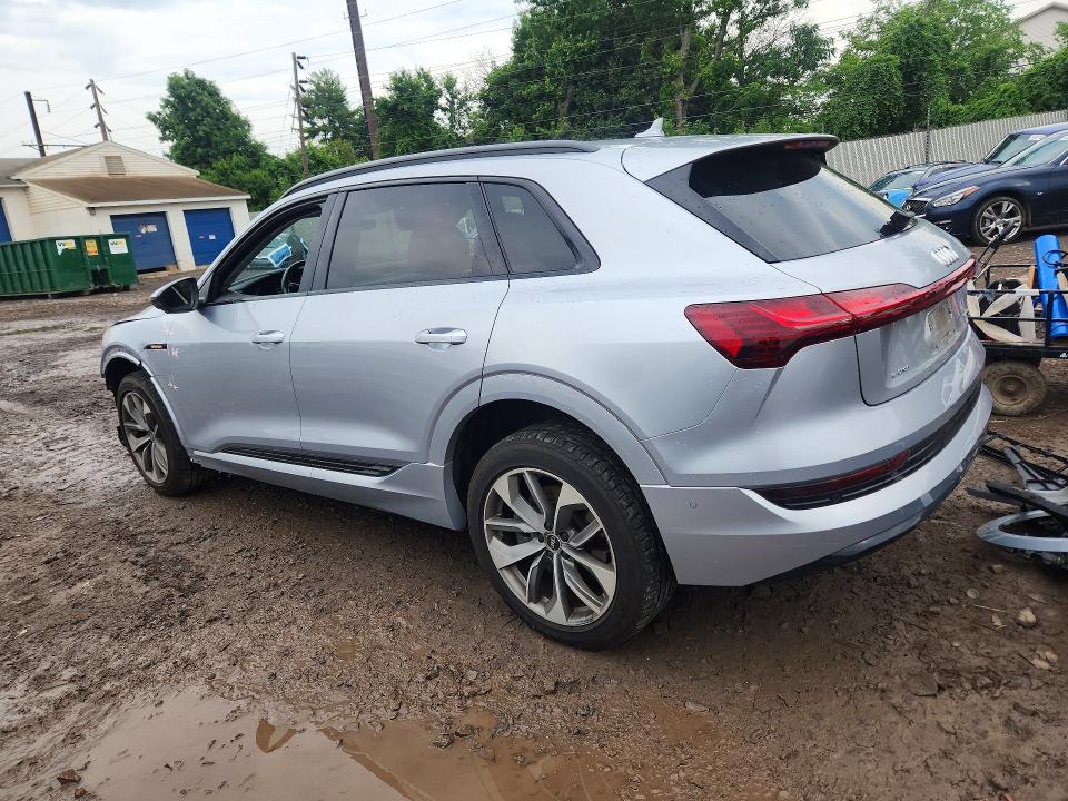 Aukcja sprzedaży 2021 Audi E-tron, vin: WA1LAAGE6MB038404, numer aukcji: 58786906