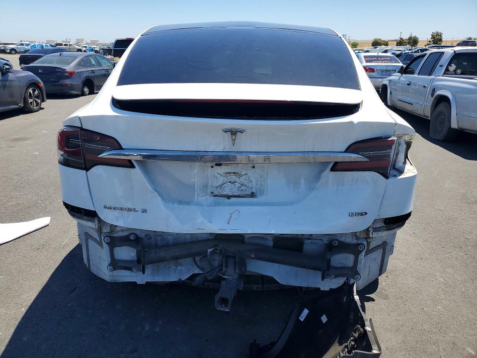 2016 Tesla Model X მანქანა იყიდება აუქციონზე, vin: 5YJXCAE23GF003279, აუქციონის ნომერი: 55218596