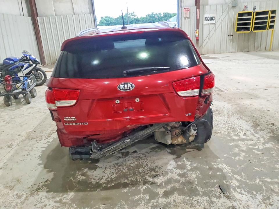 2017 Kia Sorento მანქანა იყიდება აუქციონზე, vin: 5XYPGDA5XH329144, აუქციონის ნომერი: 56246836