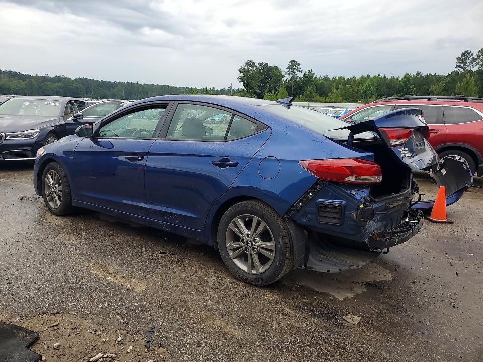2017 Hyundai Elantra მანქანა იყიდება აუქციონზე, vin: 5NPD84LF3HH080488, აუქციონის ნომერი: 57162326