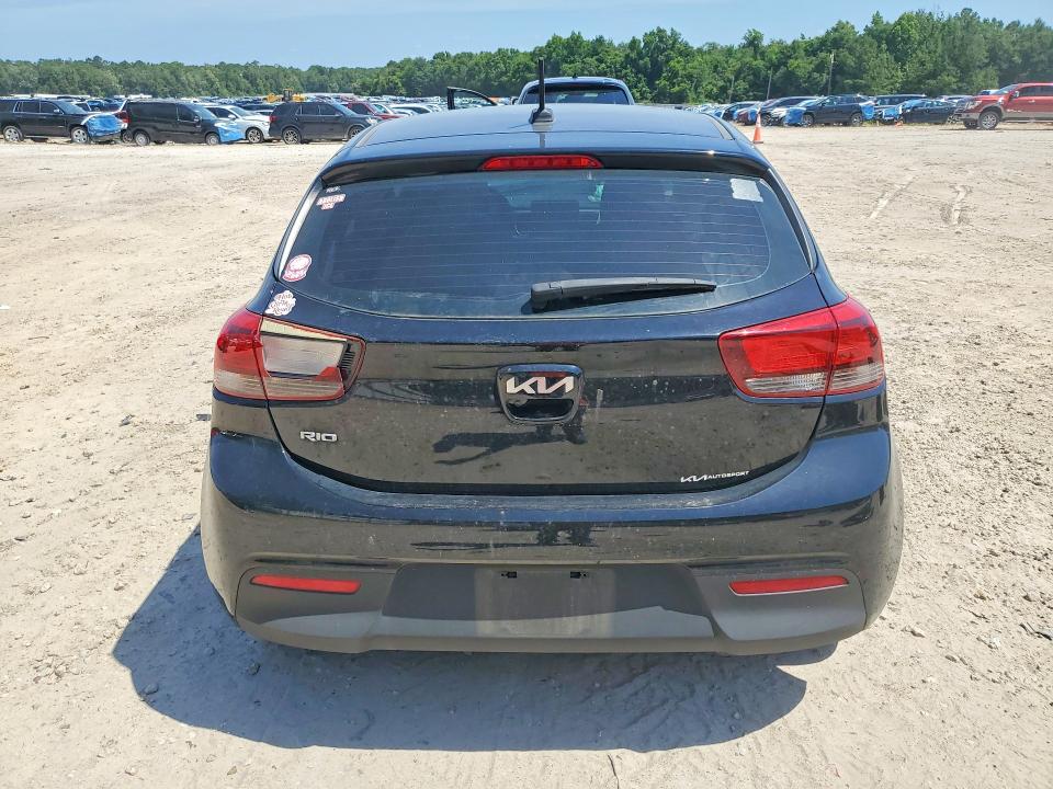 2022 Kia Rio მანქანა იყიდება აუქციონზე, vin: 3KPA25AD8NE457862, აუქციონის ნომერი: 55361186