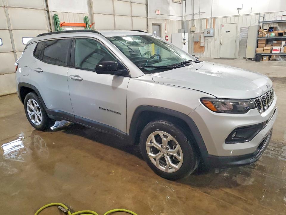 56871836 :رقم المزاد ، 3C4NJDBNXRT111593 vin ، 2024 Jeep Compass مزاد بيع