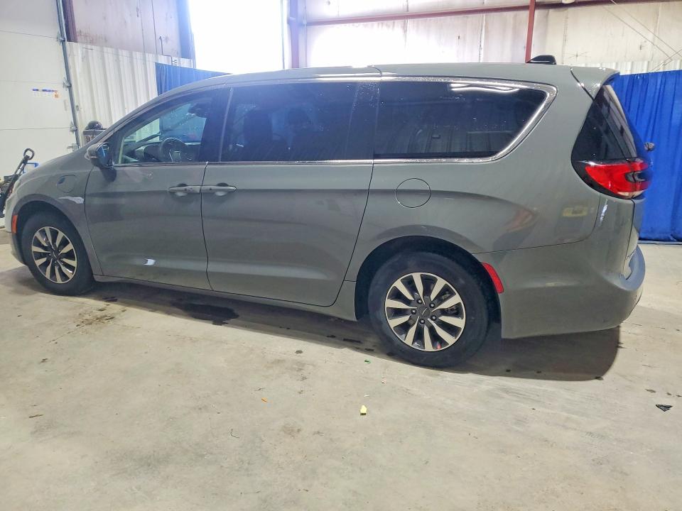 Продажа на аукционе авто 2023 Chrysler Pacifica, vin: 2C4RC1L75PR618038, номер лота: 58364896
