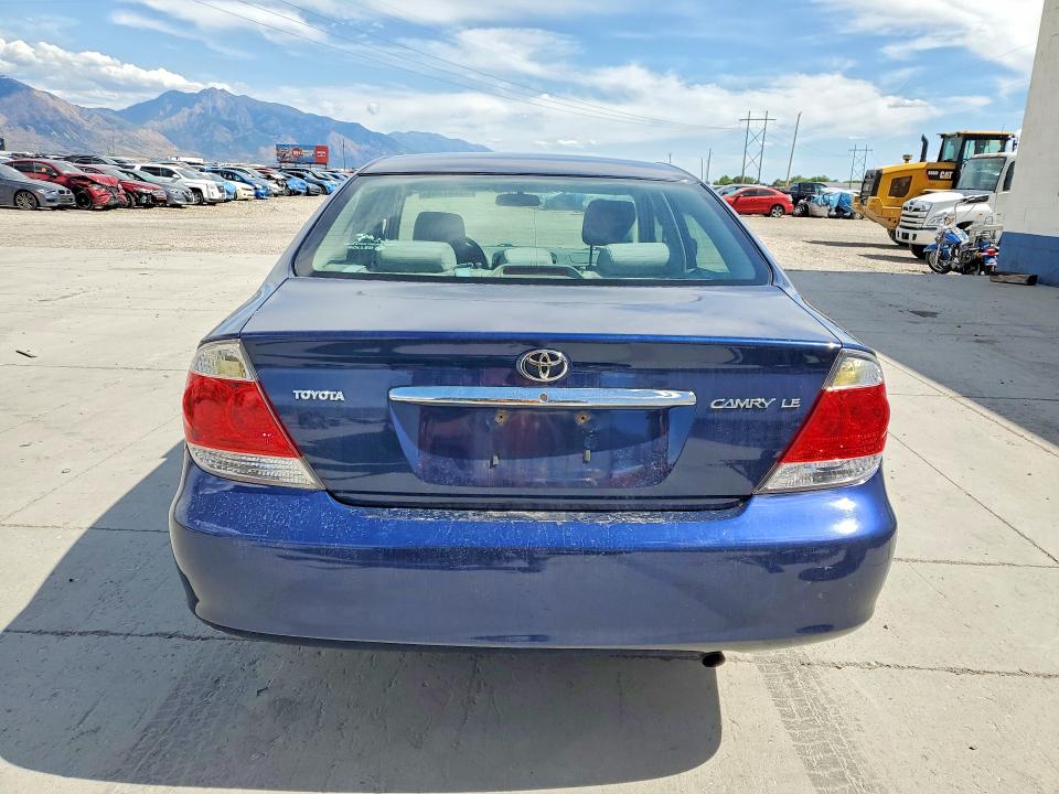 Продажа на аукционе авто 2005 Toyota Camry, vin: 4T1BE30KX5U387567, номер лота: 59267356