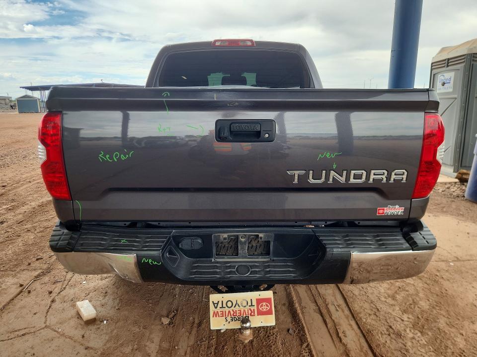 56526306 :رقم المزاد ، 5TFHY5F14KX804093 vin ، 2019 Toyota Tundra مزاد بيع