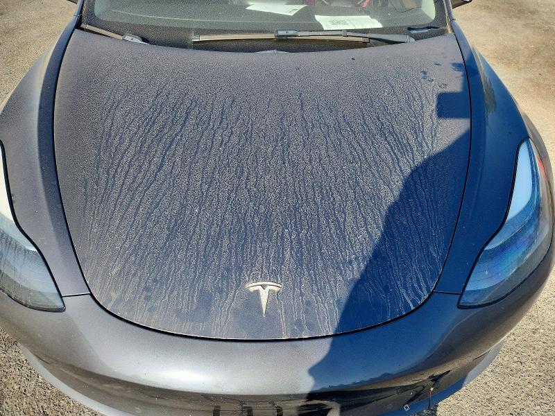 57434806 :رقم المزاد ، 5YJ3E1EB0NF275701 vin ، 2022 Tesla Model 3 مزاد بيع